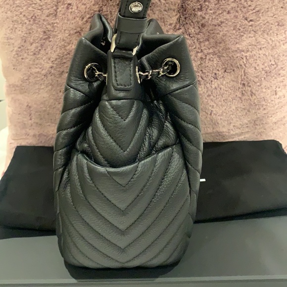 Auth. Chanel black deerskin drawstring bucket bag shiny rhw crossbody handbag - Picture 11 of 17